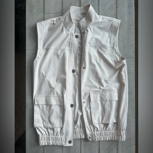 Open Edit Utility Vest - Picture 1 of 2